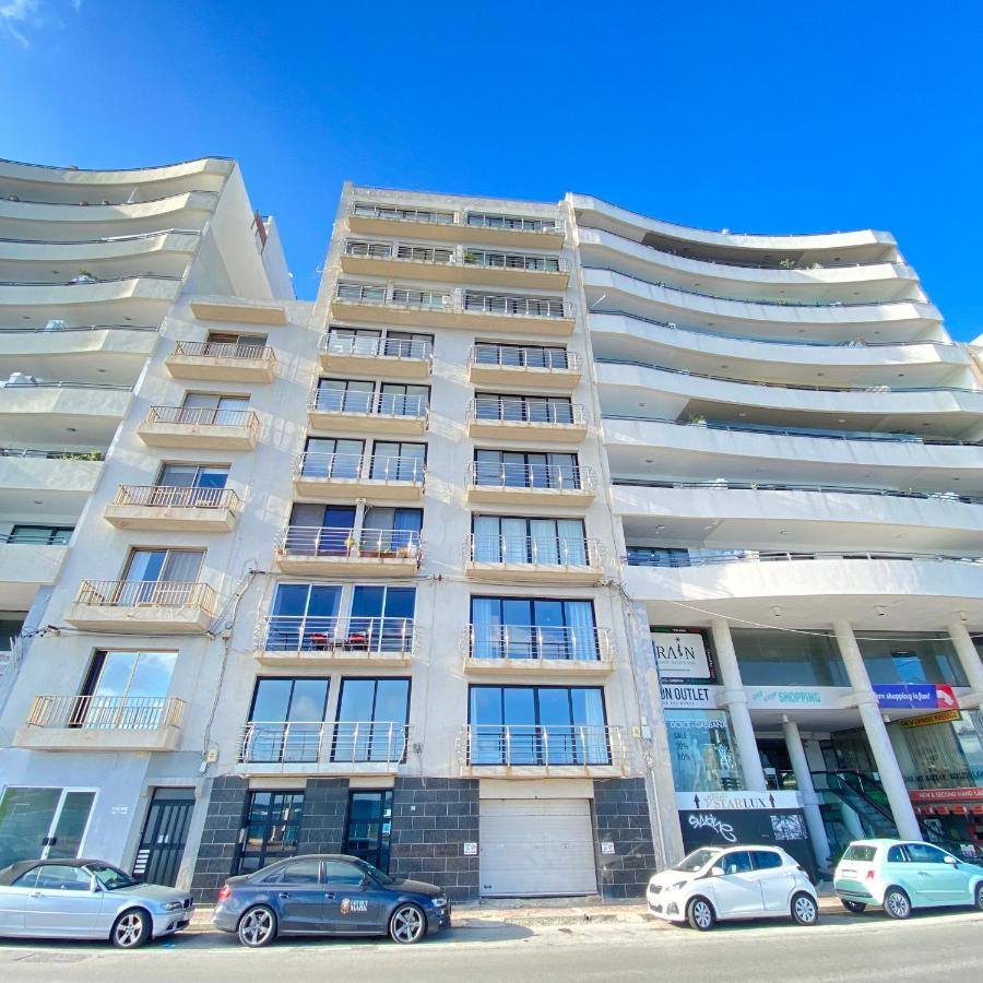 F1 2 St Julians, Private Room, Bathroom & Living Shared San Julián Exterior foto