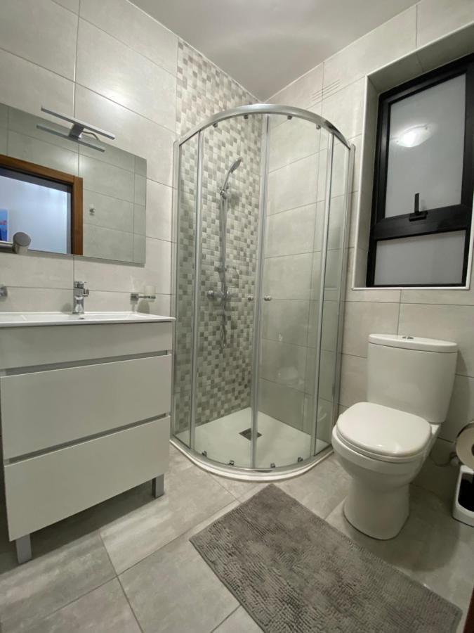 F1 2 St Julians, Private Room, Bathroom & Living Shared San Julián Exterior foto